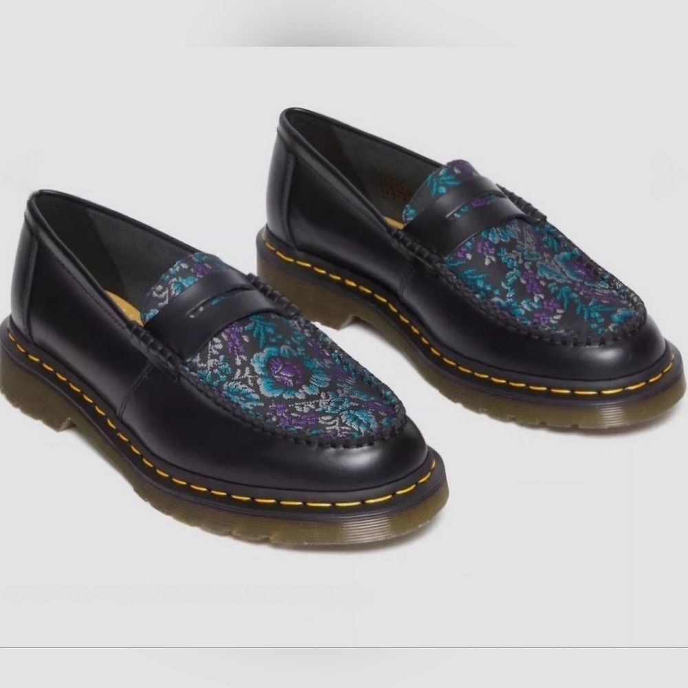 ☔️🩵NIB Dr. Martens Black & Rich Purple Floral Jacquard Penton Loafers Size 8 - Picture 2 of 15
